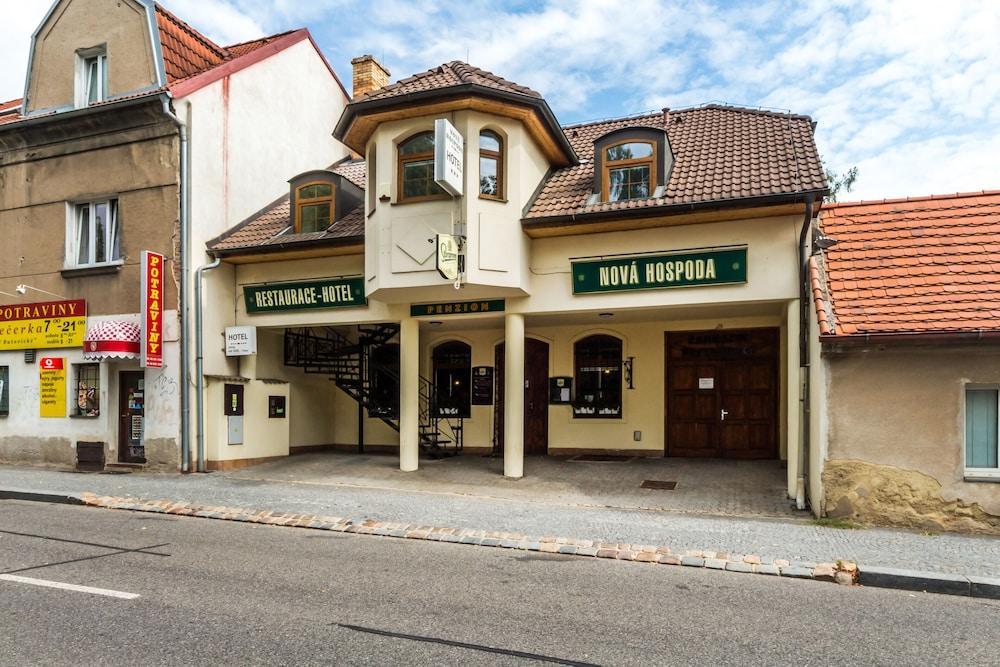 Nova Hospoda - Hotel & Restaurant Прага Екстериор снимка